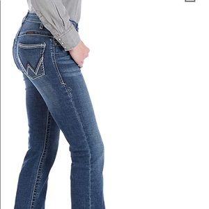 Women’s new wrangler willow riding jeans